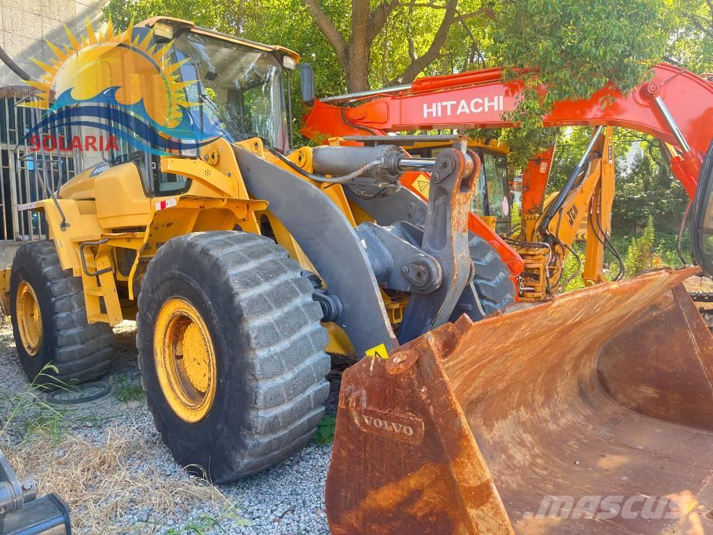 Volvo L 120 Naudoti ratiniai krautuvai
