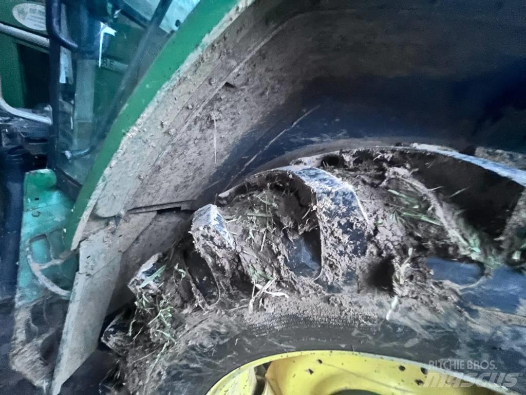 John Deere 6200 Traktoriai
