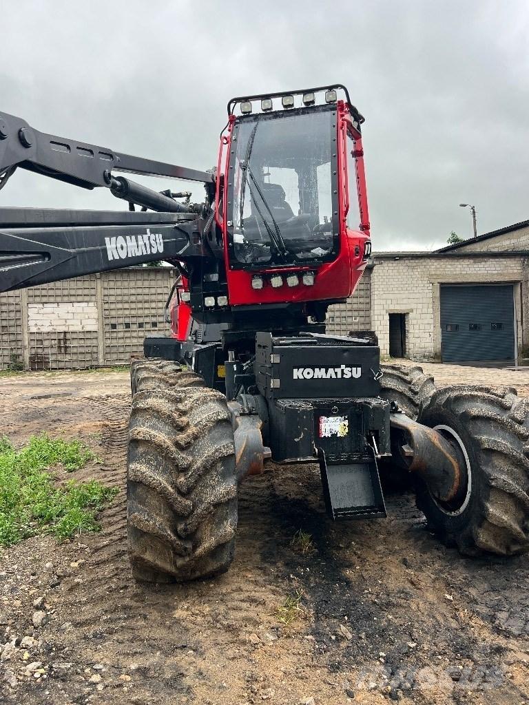 Komatsu 901 XC Miško technika (Harvesteriai)