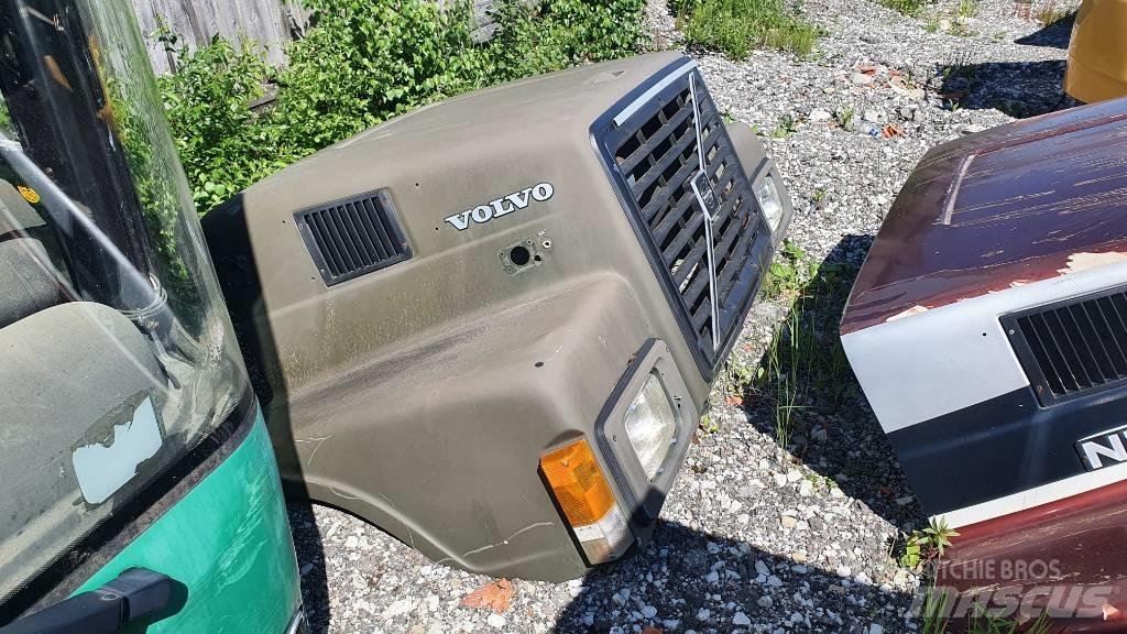 Volvo N7 - N12 HOOD Kabinos ir salonai