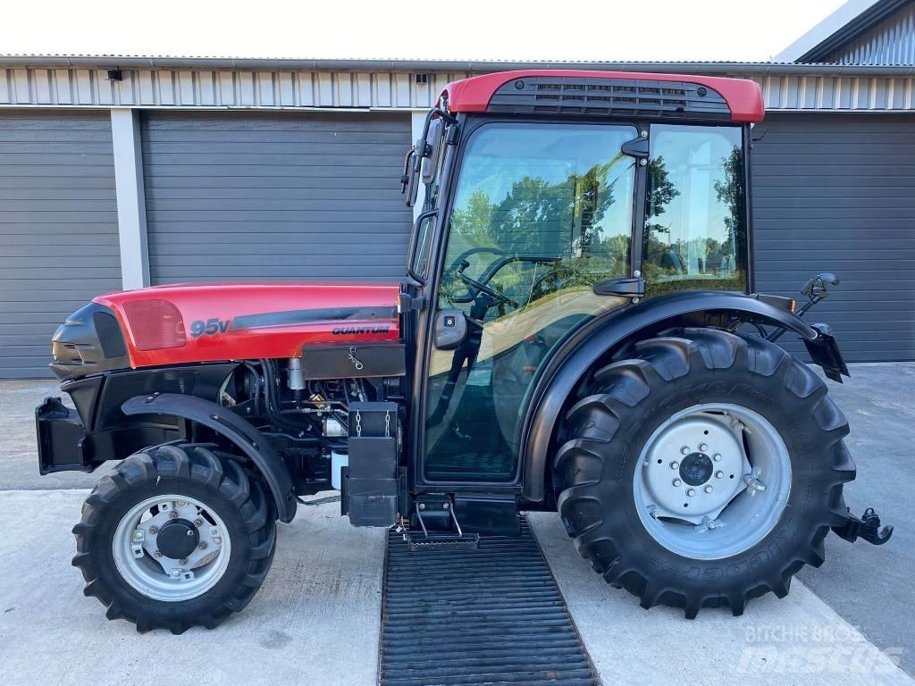 Case IH Quantum 95 V Traktoriai