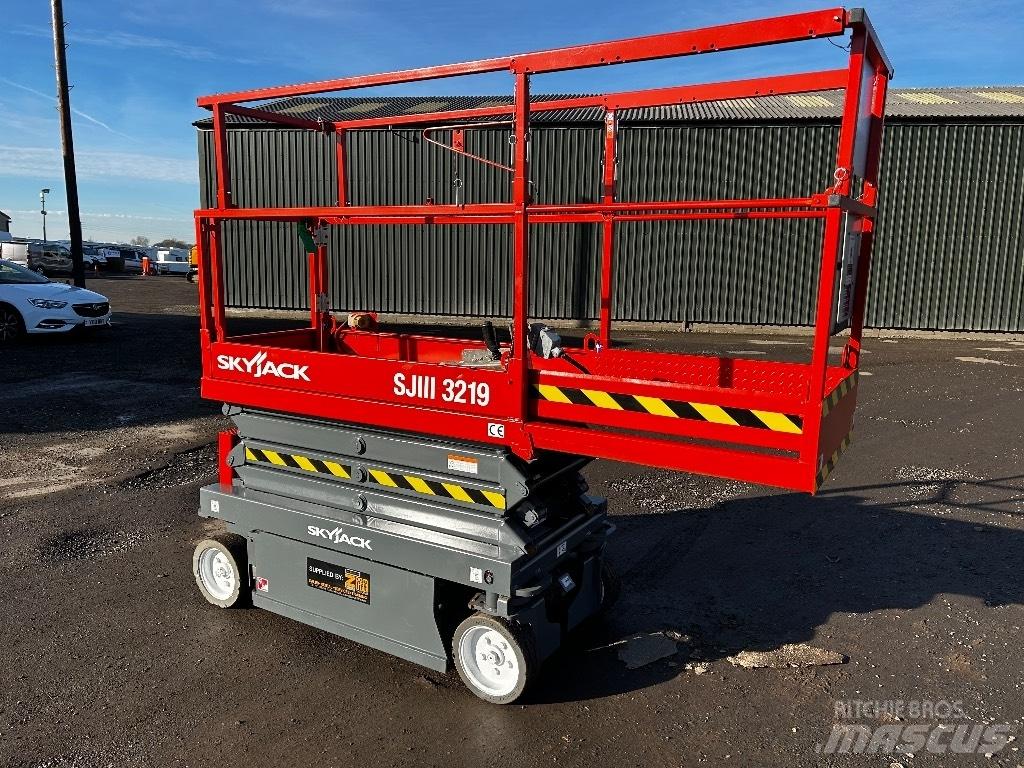 SkyJack SJ 3219 Žirkliniai keltuvai