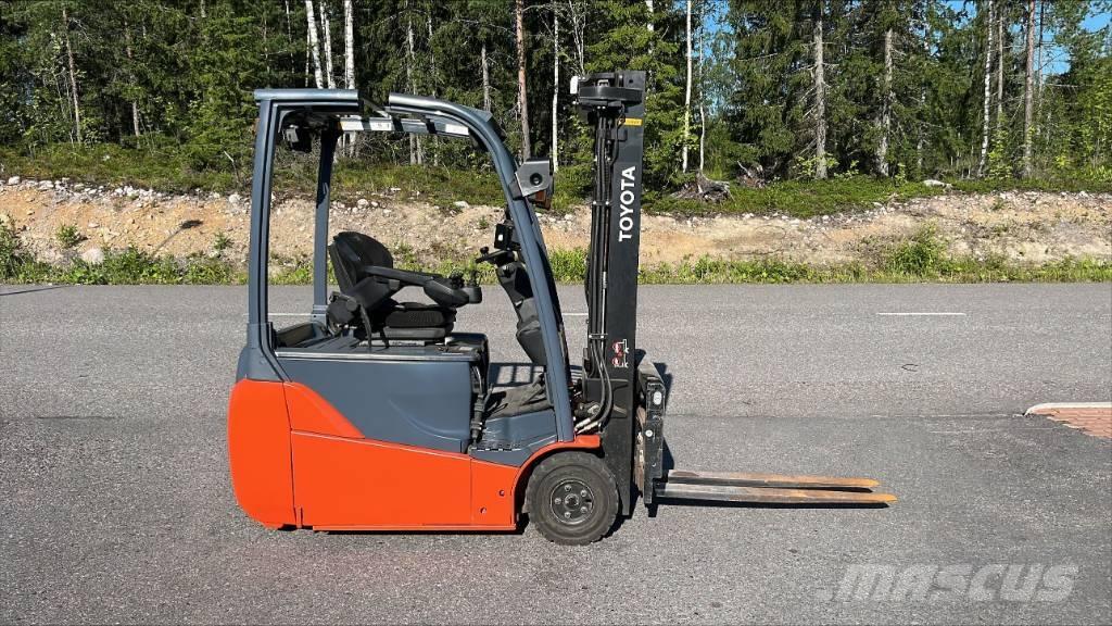Toyota 8 FBET 16 Elektriniai šakiniai krautuvai