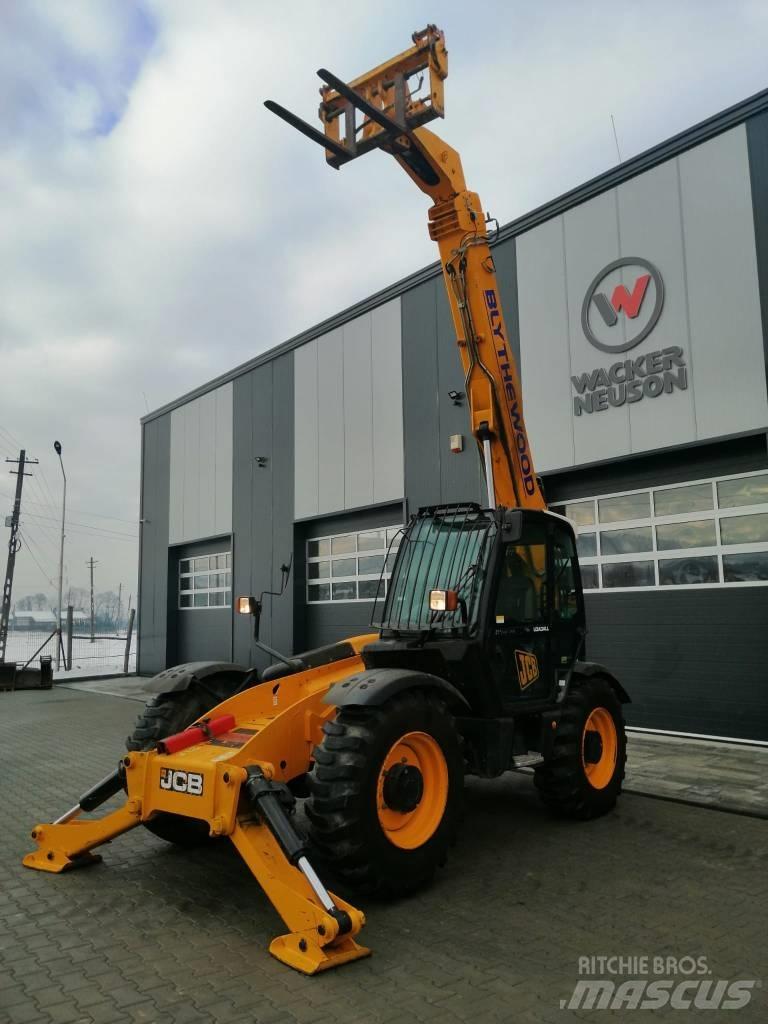 JCB 535-125 Teleskopiniai ratiniai krautuvai