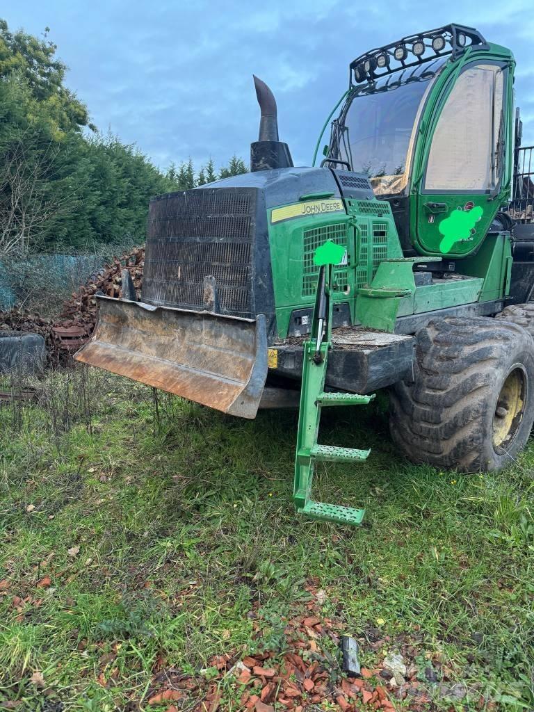 John Deere 1510G Naudoti miškovežiai (Forvarderiai)