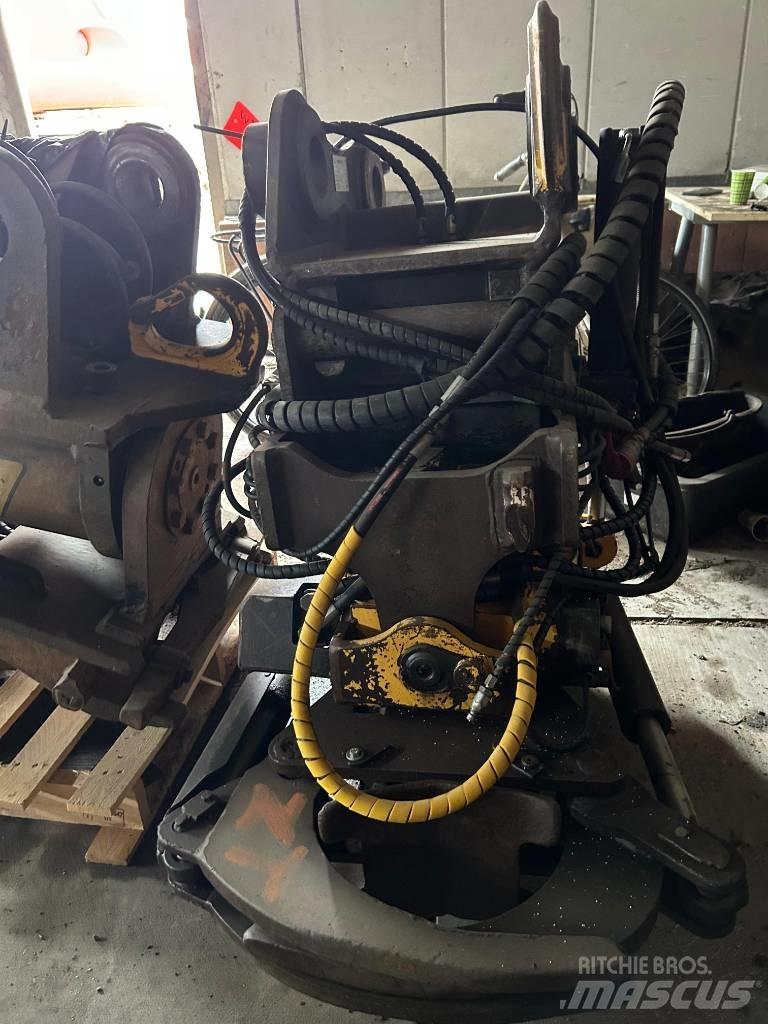 Engcon EC 214 Sukimo įrenginiai