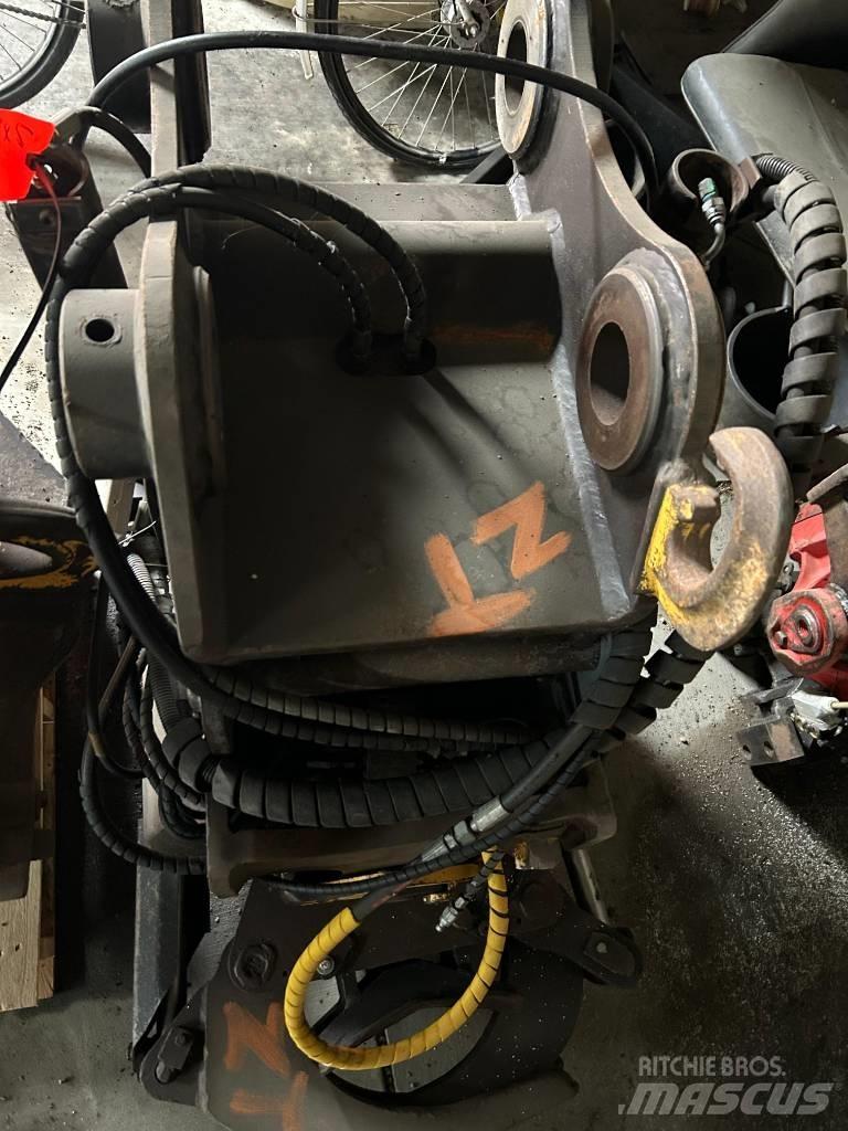 Engcon EC 214 Sukimo įrenginiai
