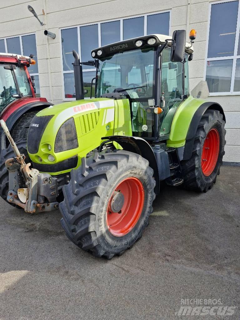 CLAAS Arion 640 Traktoriai