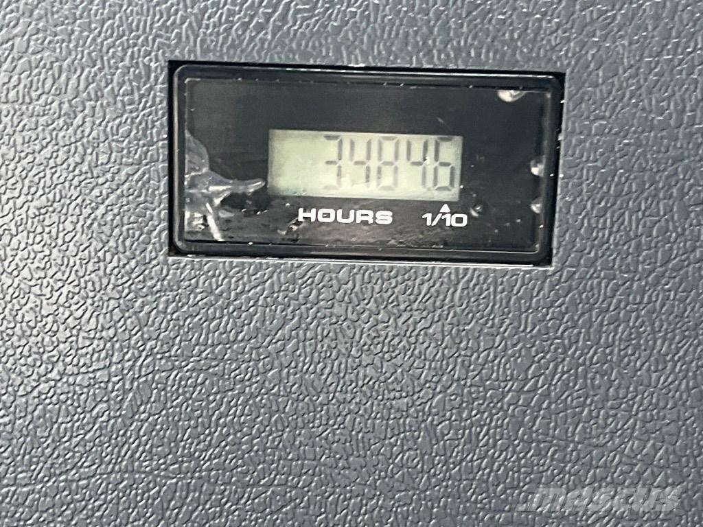 Hyundai HX 210 AL Vikšriniai ekskavatoriai