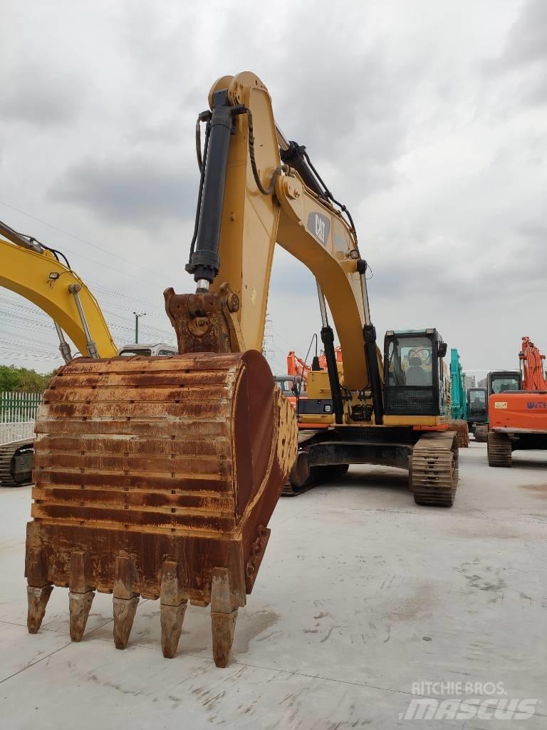 CAT 349 D Vikšriniai ekskavatoriai