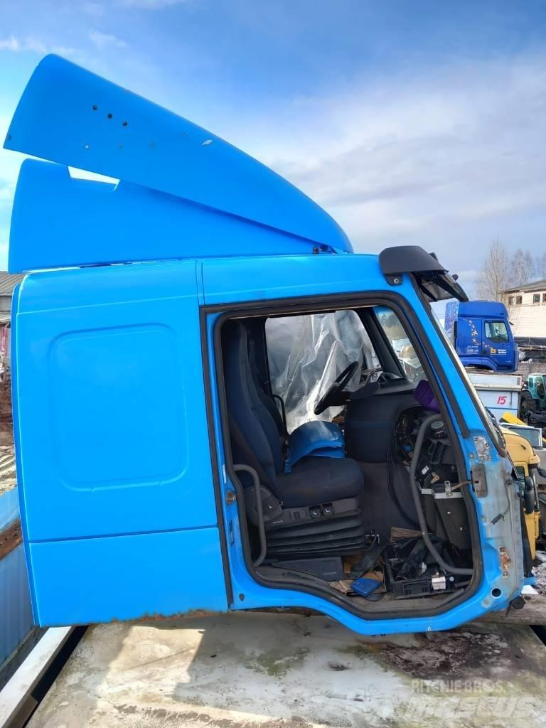 Volvo FM 9.320 Kabinos ir salonai