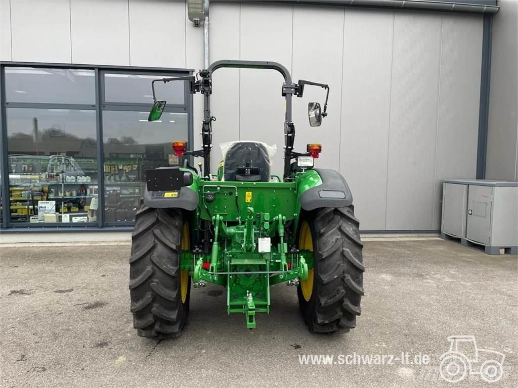John Deere 5050E Traktoriai