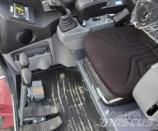 Takeuchi TB 240 DPF Mini ekskavatoriai < 7 t