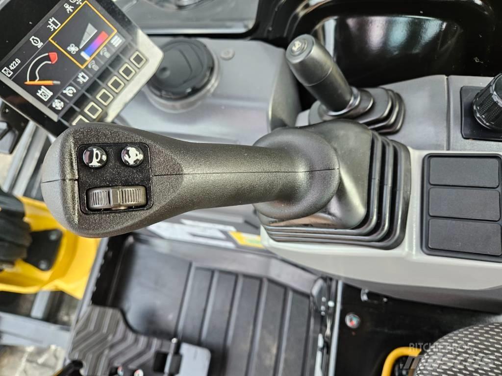 CAT 303 CR Mini ekskavatoriai < 7 t