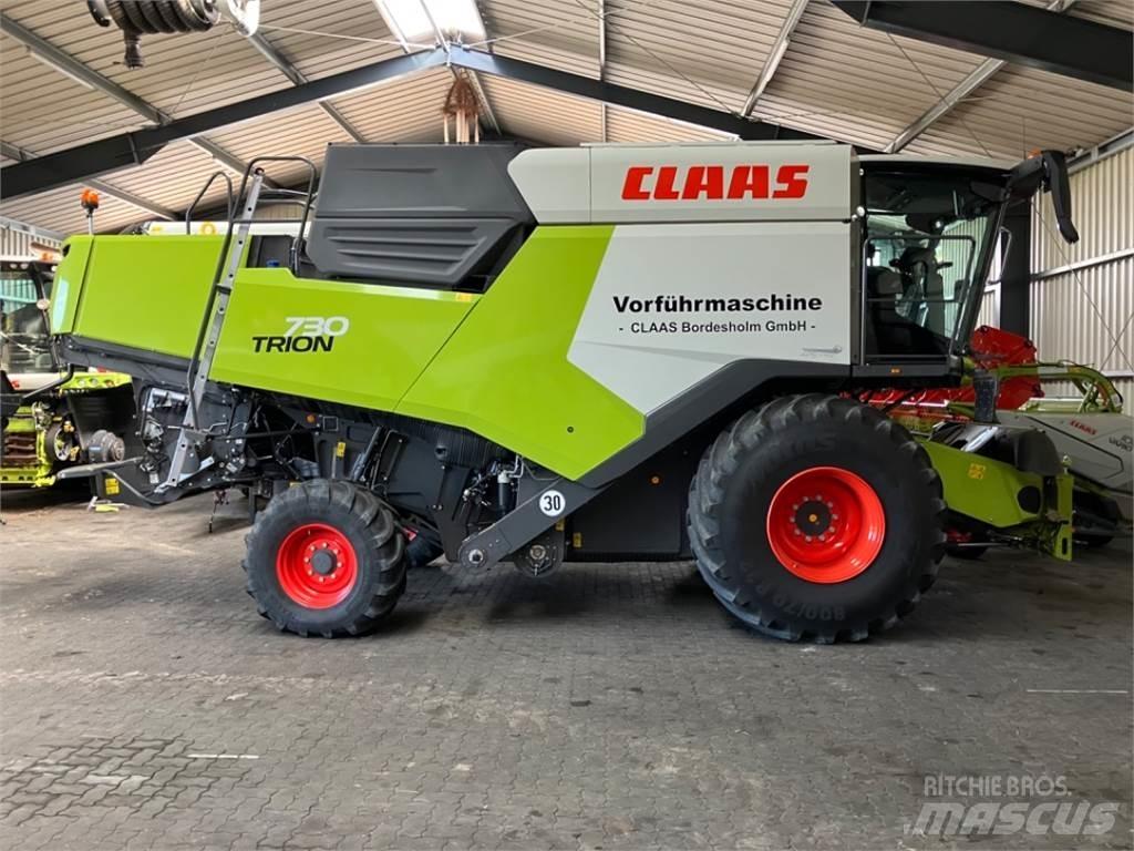 CLAAS TRION 730 Derliaus nuėmimo kombainai