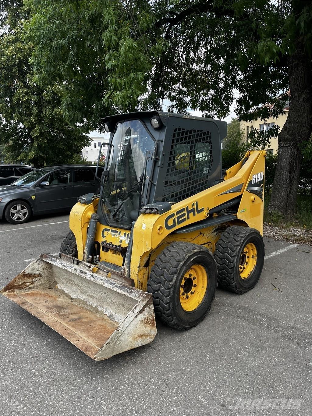 Gehl R 190 Krautuvai su šoniniu pasukimu
