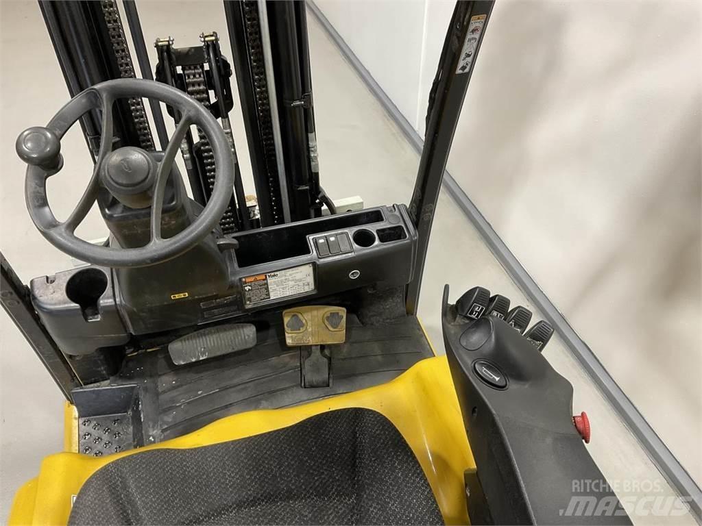 Yale ERP18VF Elektriniai šakiniai krautuvai