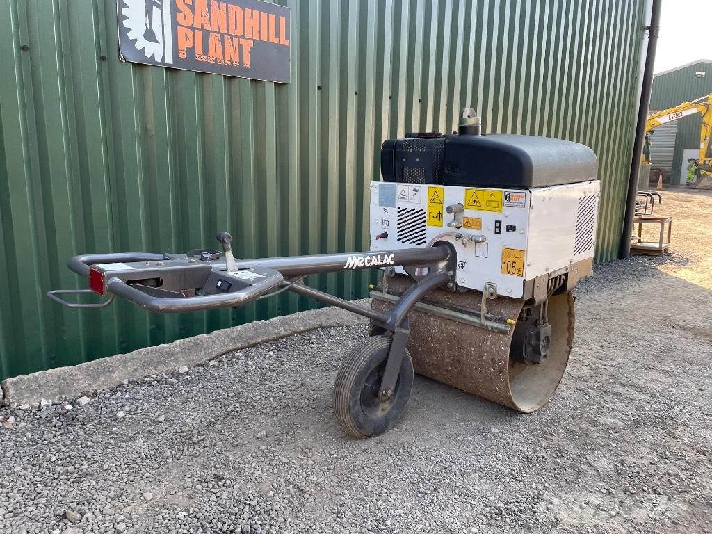 Mecalac MBR 71 Vieno būgno volai