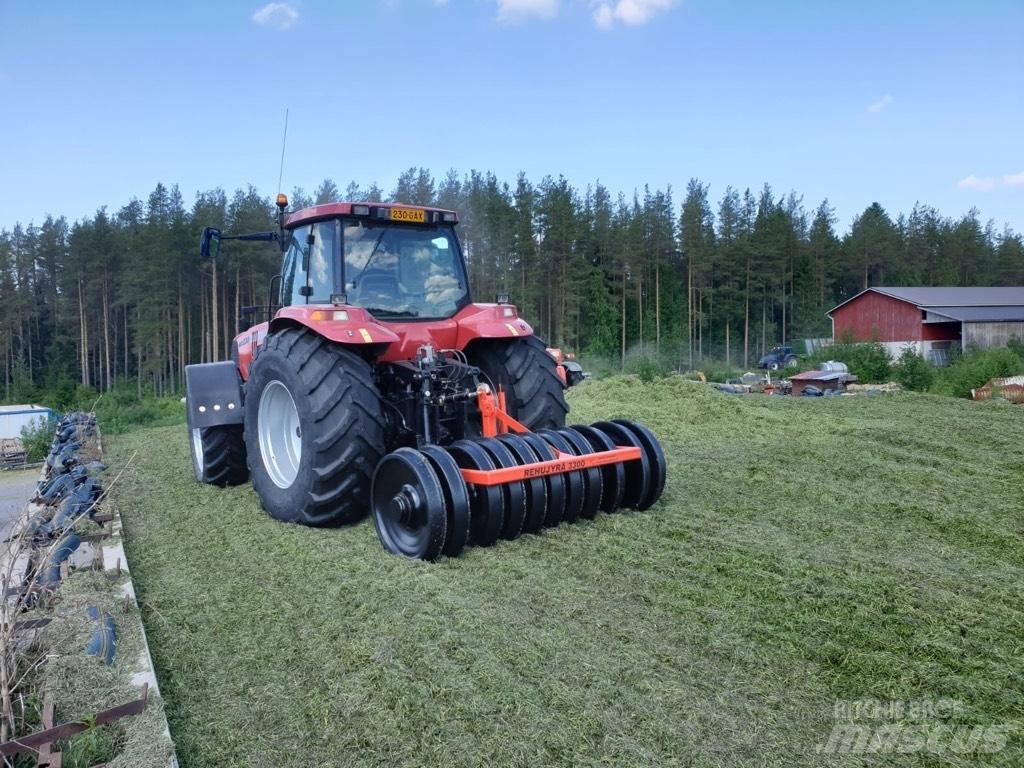  Rehujyrä 3300 Kiti pašarų derliaus nuėmimo įrengimai