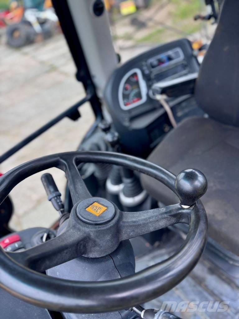 JCB 4CX Ekskavatoriniai krautuvai