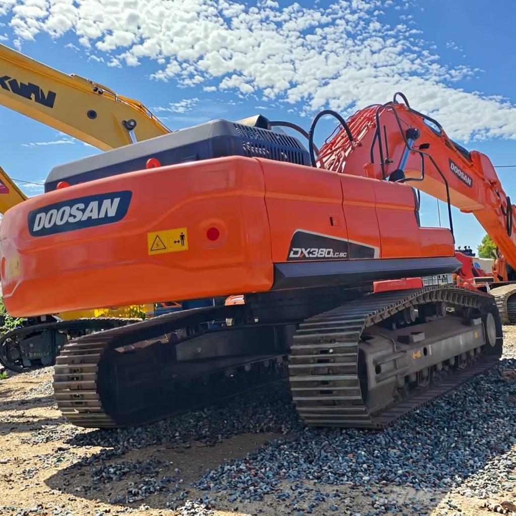 Doosan DX 380 LC Vikšriniai ekskavatoriai