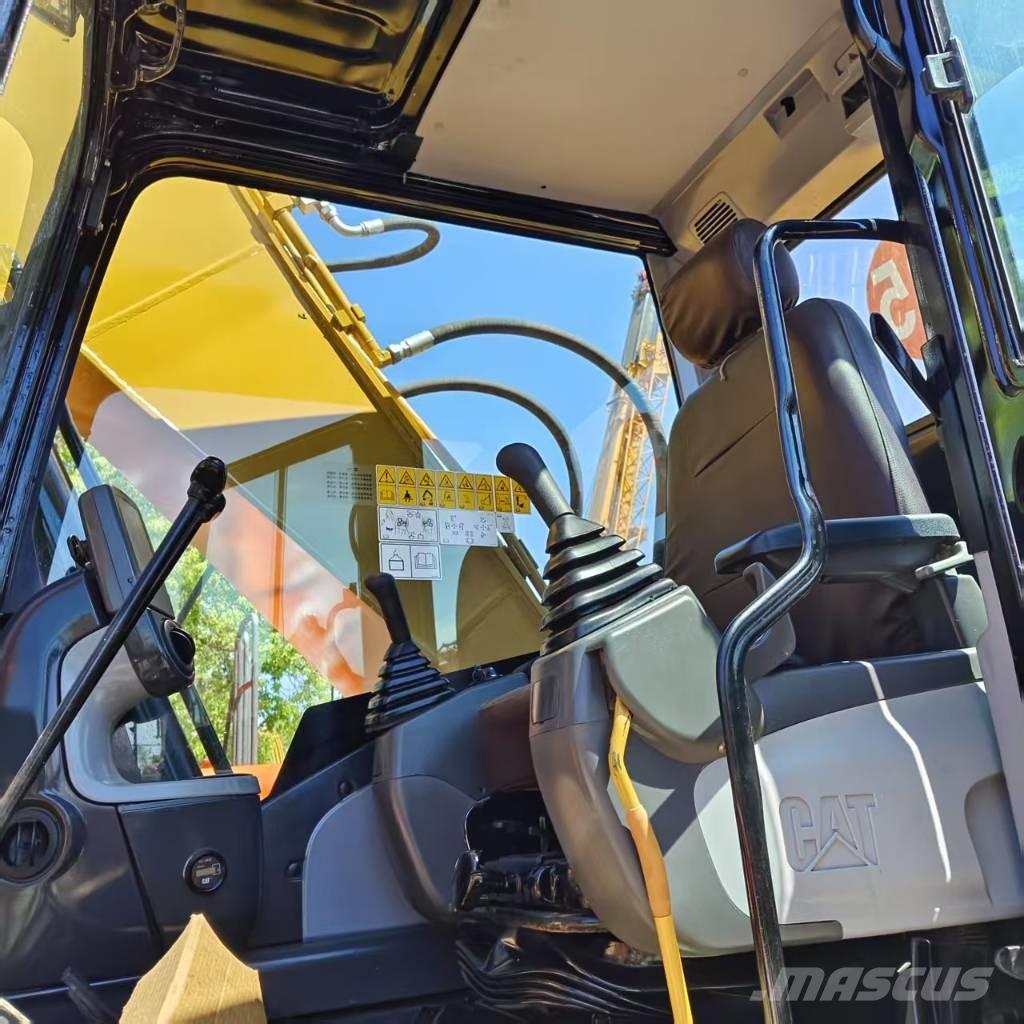 CAT 320 D Vikšriniai ekskavatoriai