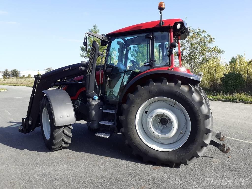 Valtra G 115 Active Traktoriai