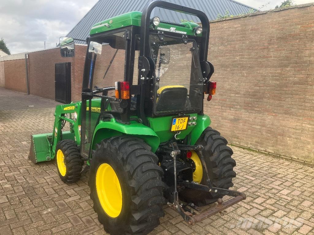 John Deere 3036 E Naudoti kompaktiški traktoriai