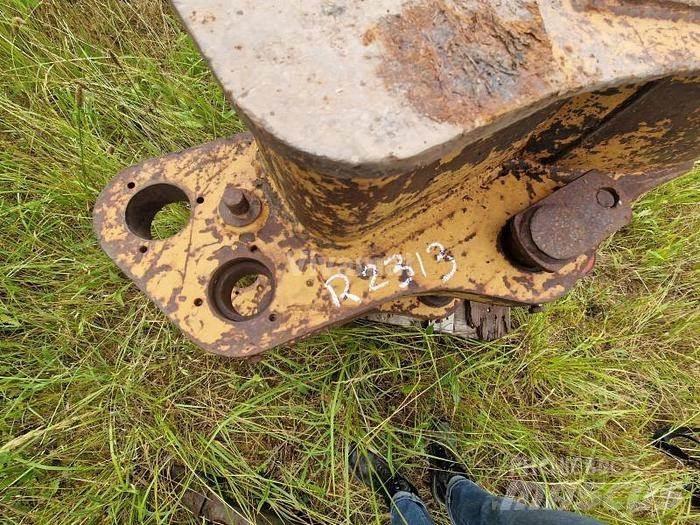 CASE 988 Kaušai