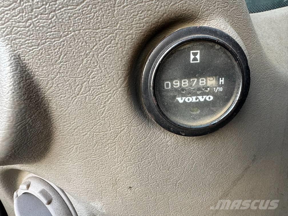 Volvo EC 210 C L Vikšriniai ekskavatoriai