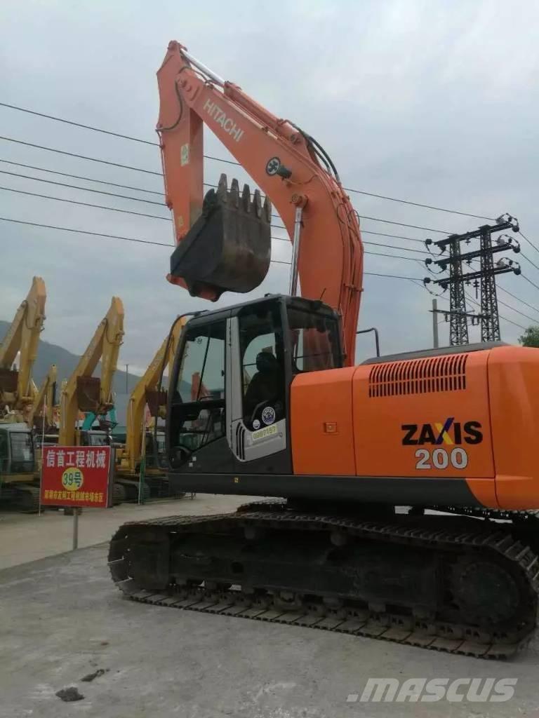 Hitachi ZX 200 Vikšriniai ekskavatoriai