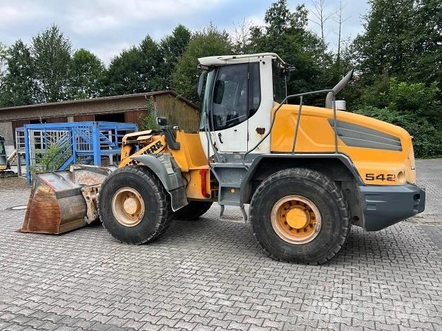 Liebherr L 542 Naudoti ratiniai krautuvai