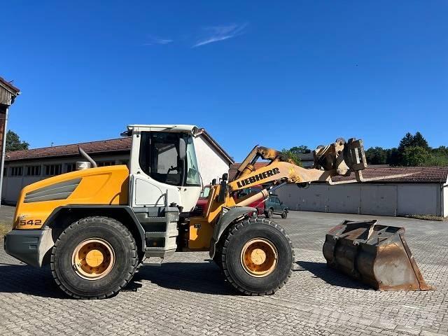 Liebherr L 542 Naudoti ratiniai krautuvai