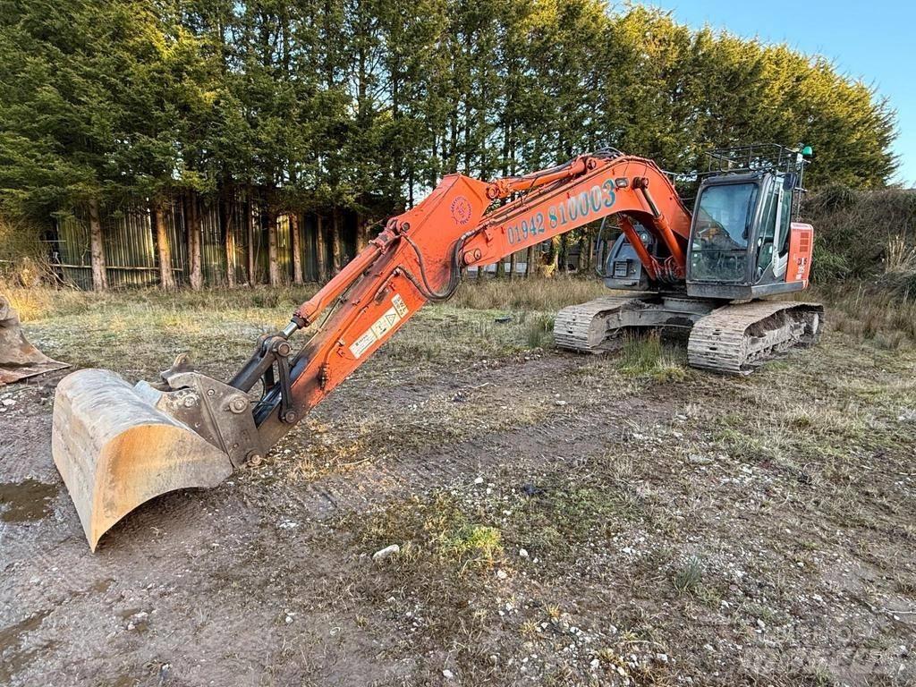 Hitachi ZX225USRLC-3 Vikšriniai ekskavatoriai