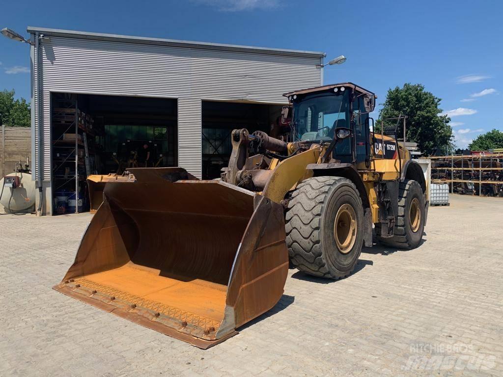 CAT 972 M Naudoti ratiniai krautuvai