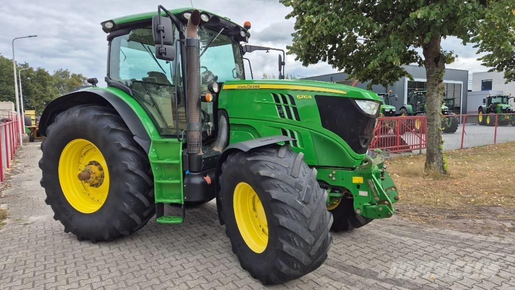 John Deere 6210 R Traktoriai