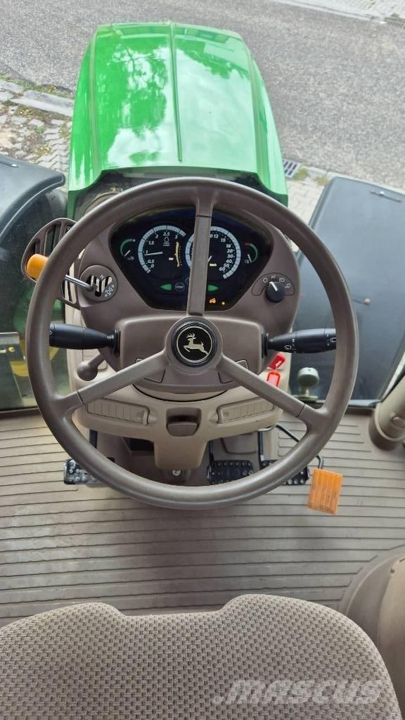 John Deere 6210 R Traktoriai