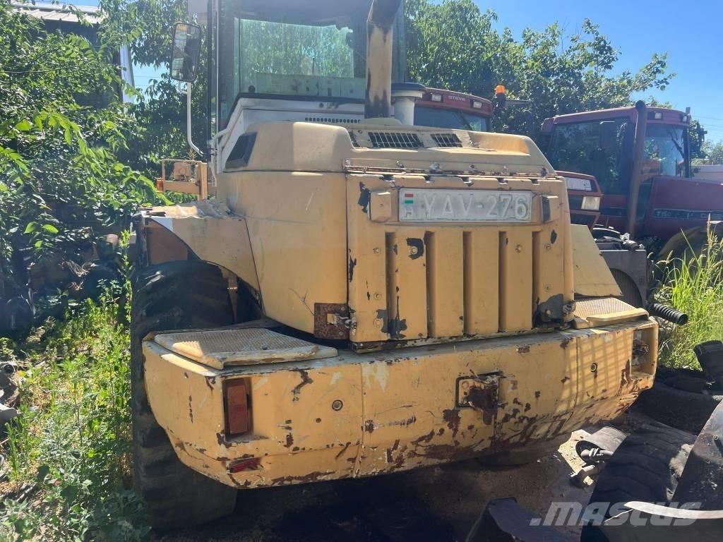 Liebherr 522 Sijos ir savivarčiai