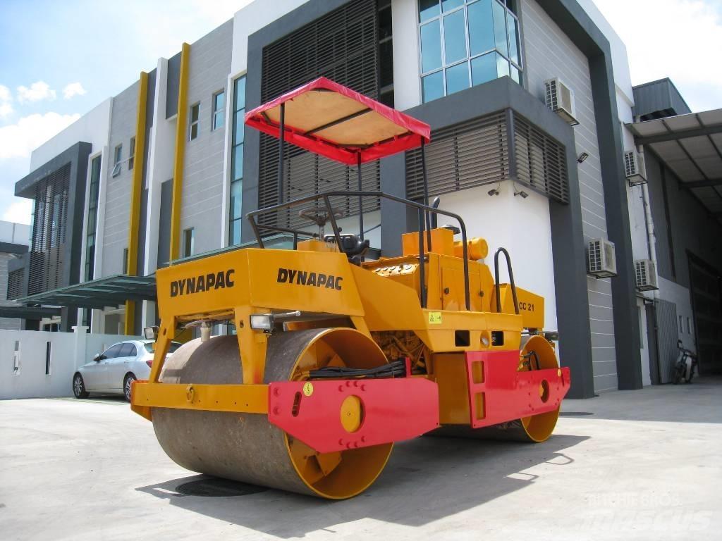 Dynapac CC 211 Porinių būgnų volai