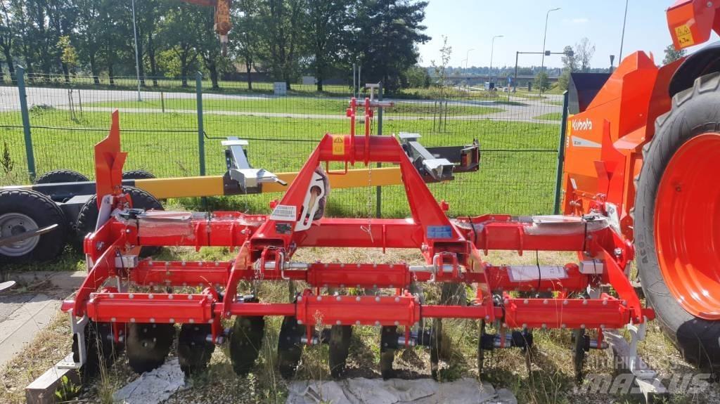 Pöttinger FOX300D Vagų purentuvai