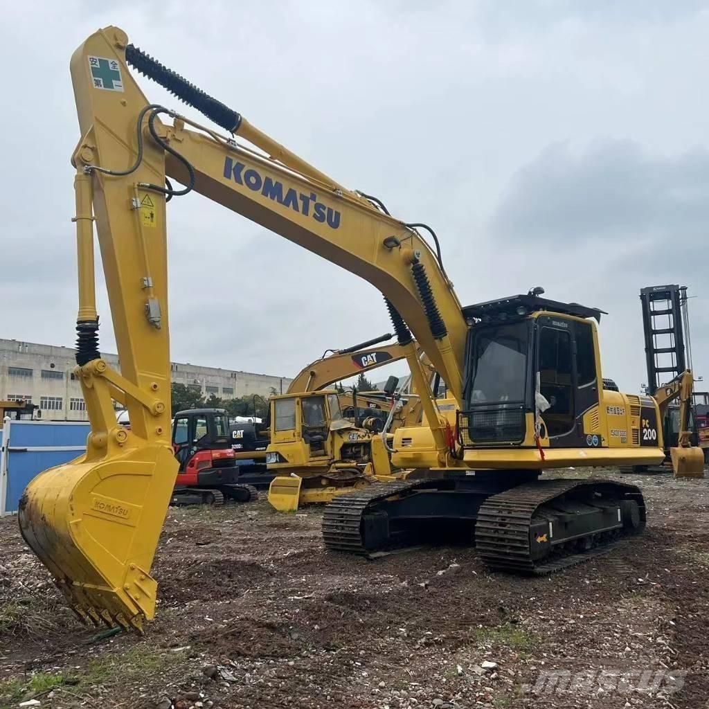 Komatsu pc200-8 Vikšriniai ekskavatoriai