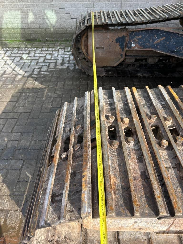 Hitachi ZX 210 LC-3 Vikšriniai ekskavatoriai