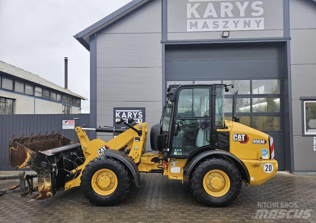 CAT 906M Naudoti ratiniai krautuvai