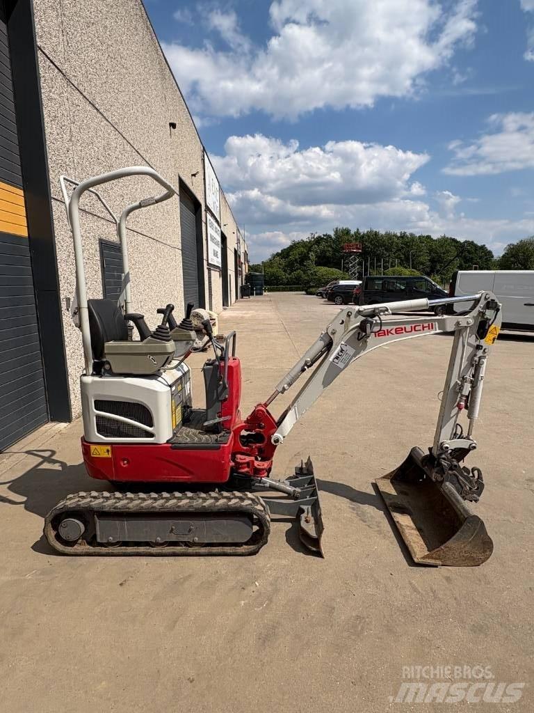 Takeuchi TB 210 R Mini ekskavatoriai < 7 t