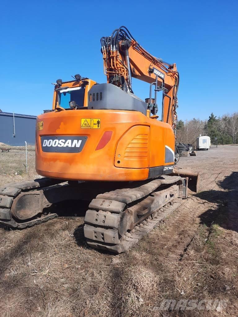 Doosan DX140LCR-5 Vikšriniai ekskavatoriai