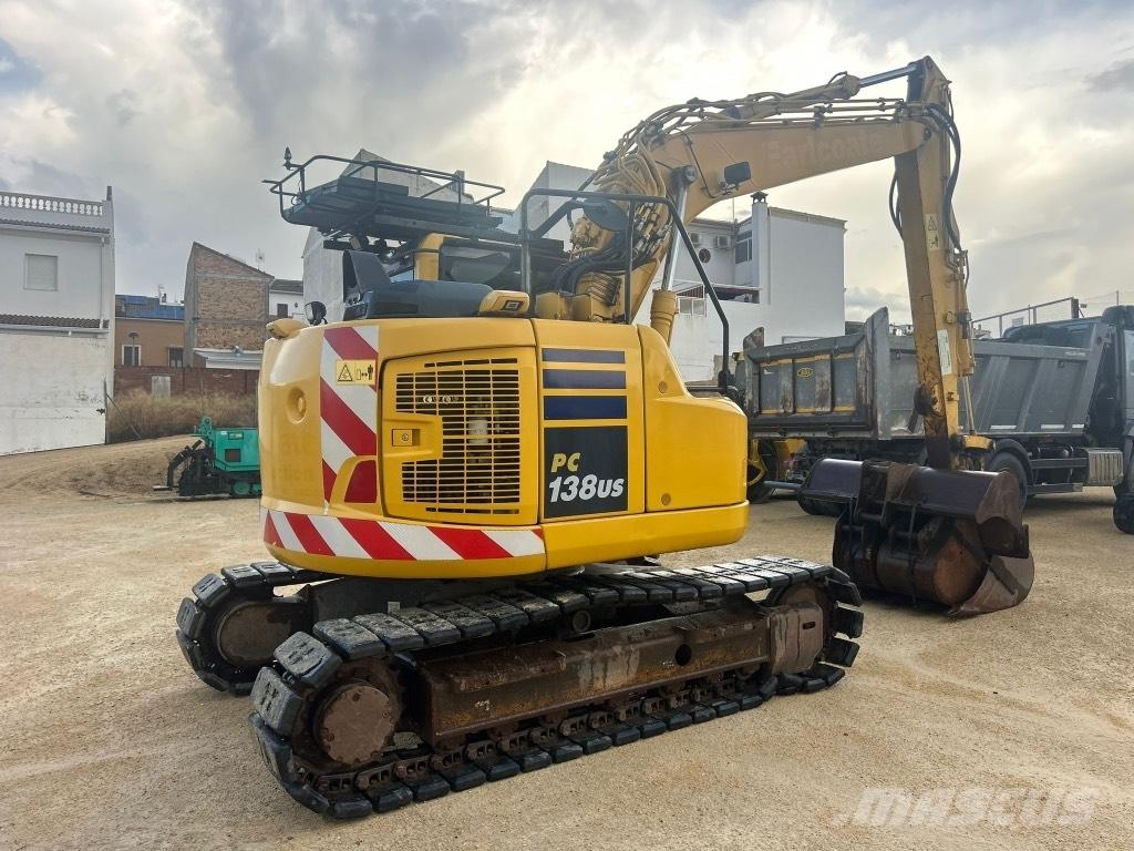 Komatsu PC 138 Vikšriniai ekskavatoriai