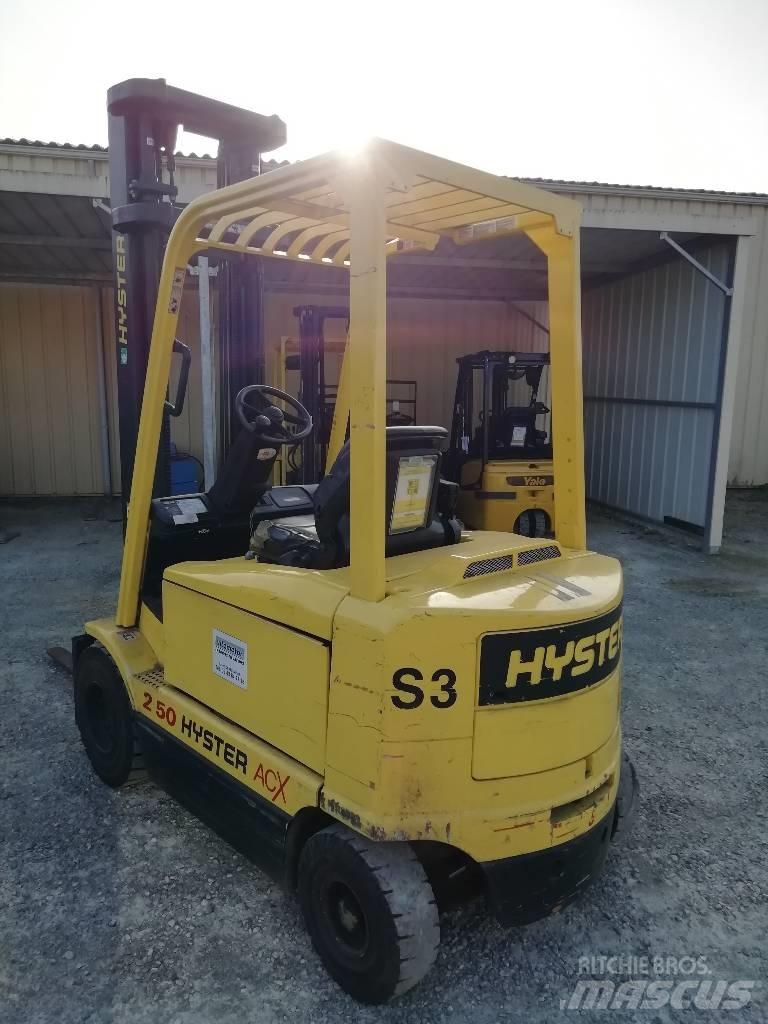 Hyster J 2.50 XM Elektriniai šakiniai krautuvai