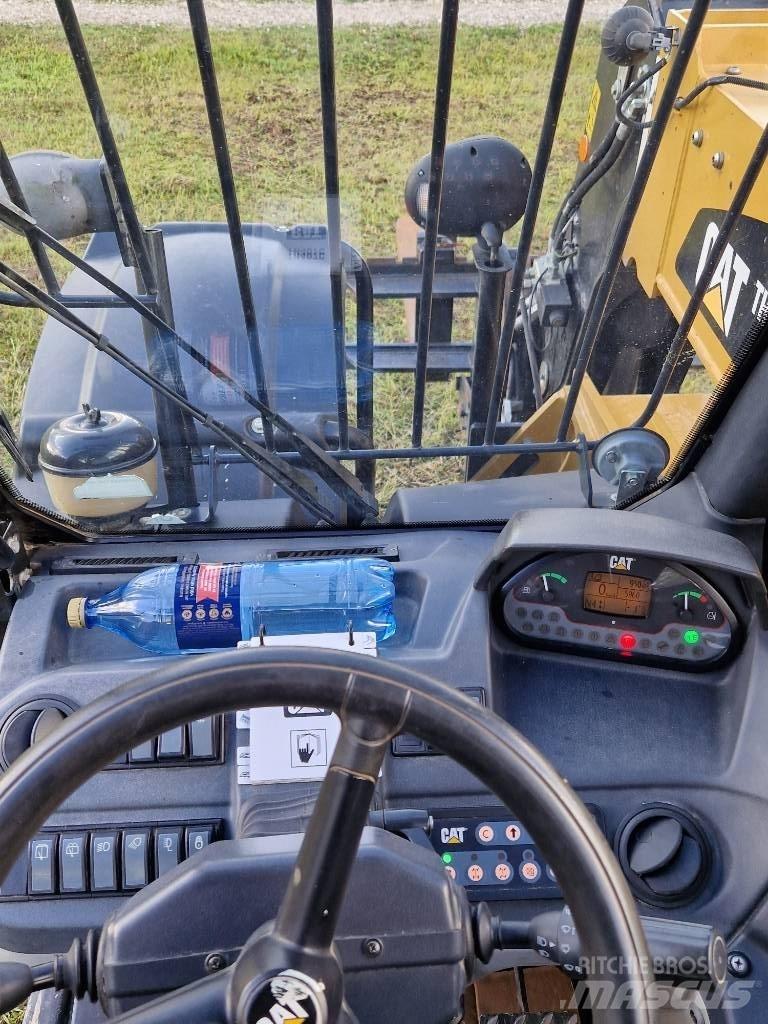 CAT TH 407 C Teleskopiniai krautuvai žemės ūkiui