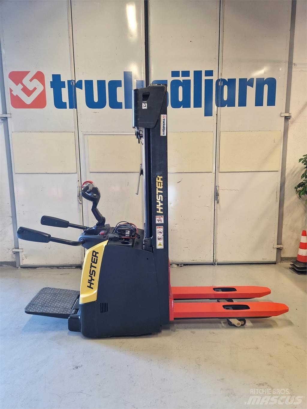 Hyster S1.4S IL Rankiniai vėžimėliai