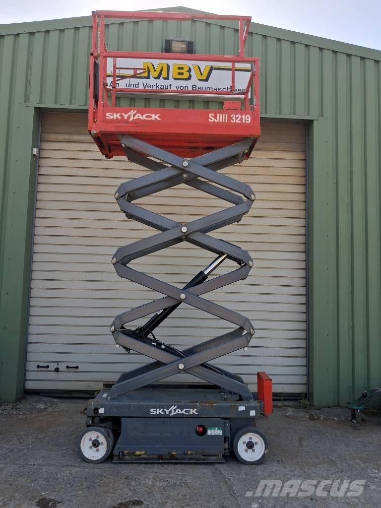 SkyJack SJ III 3219 Žirkliniai keltuvai